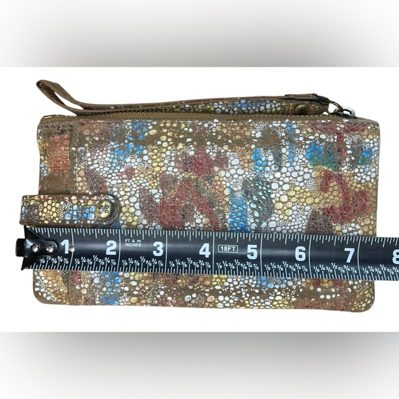 HOBO King Genuine Leather Phone Wallet Wristlet Ikat snakeskin pattern Teal - Picture 7 of 11